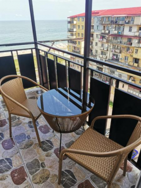 Apartment with sea view